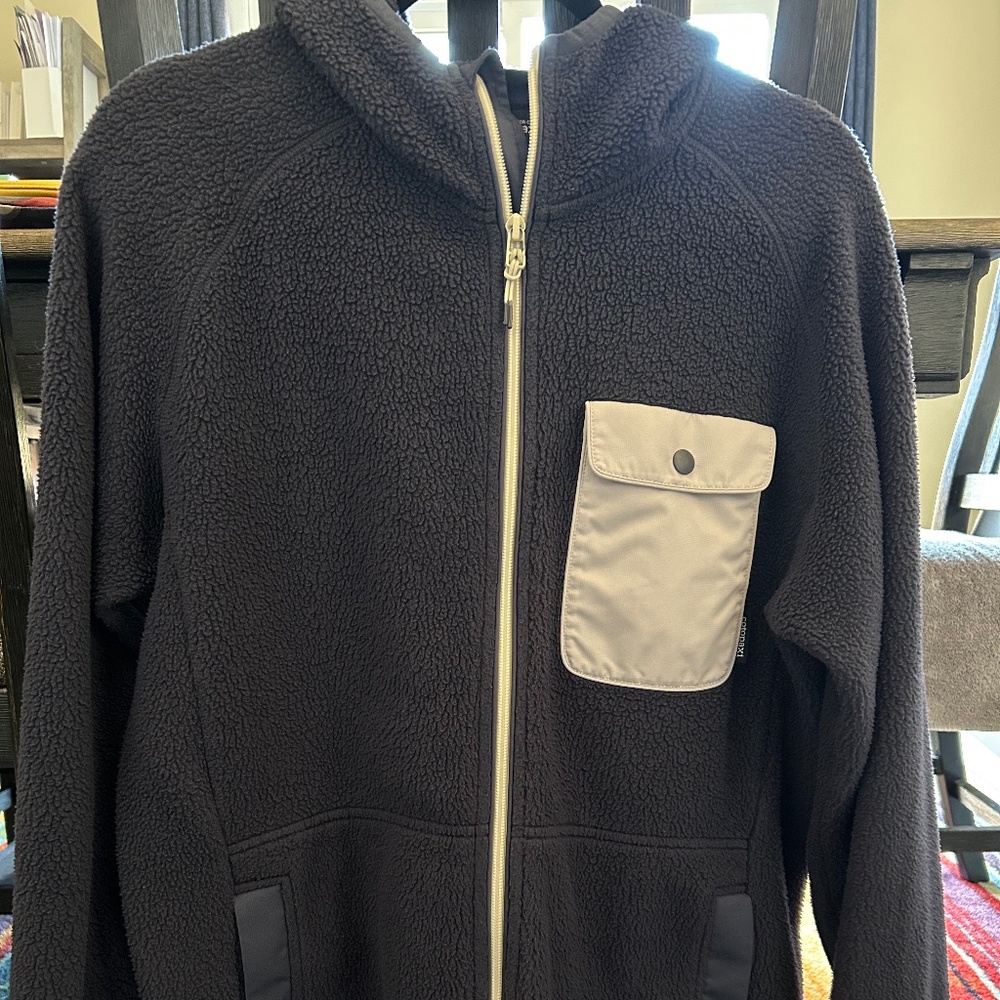 Cotopaxi Mens Cubre Navy Blue Fleece Jacket, Size Large with front pocket